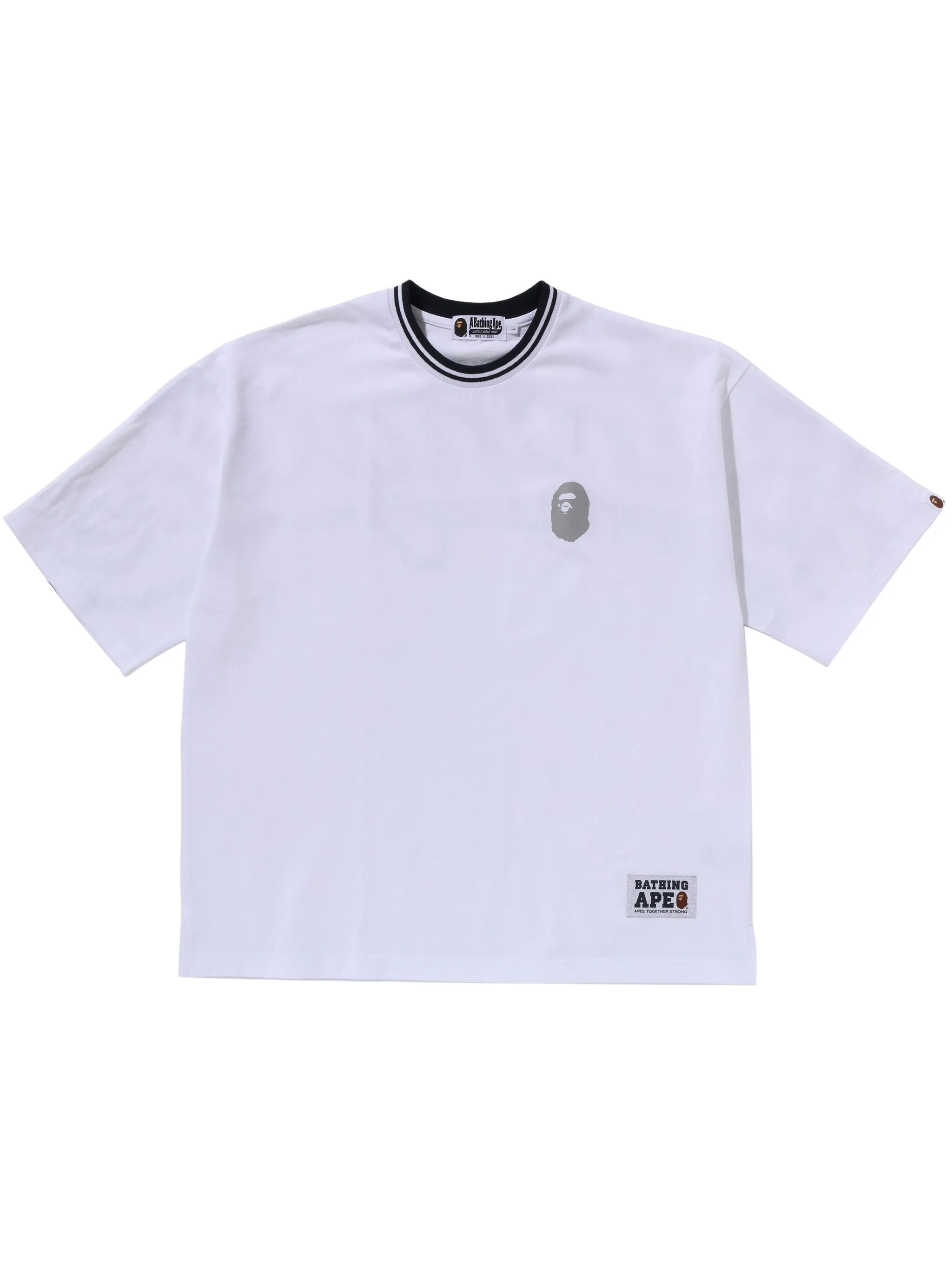 Футболка с логотипом A Bathing Ape, белый
Футболка с логотипом A Bathing Ape, белый