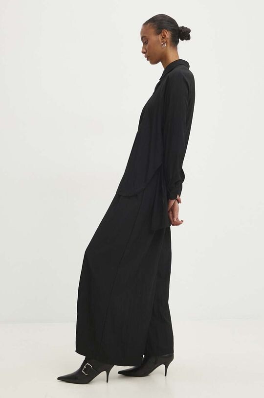 Набор Answear Lab, черный
Набор Answear Lab, черный