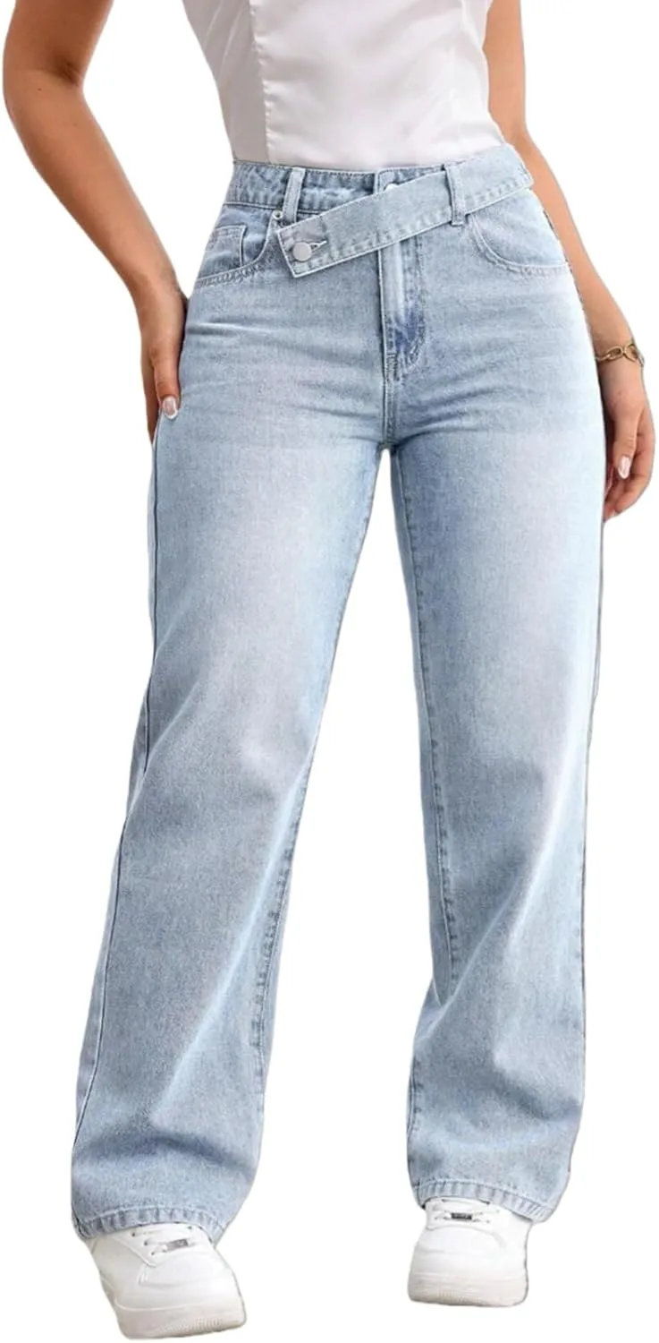 Женские джинсы светлого синего цвета с высокой посадкой и асимметричным поясом TimeGofate
Женские джинсы светлого синего цвета с высокой посадкой и асимметричным поясом TimeGofate