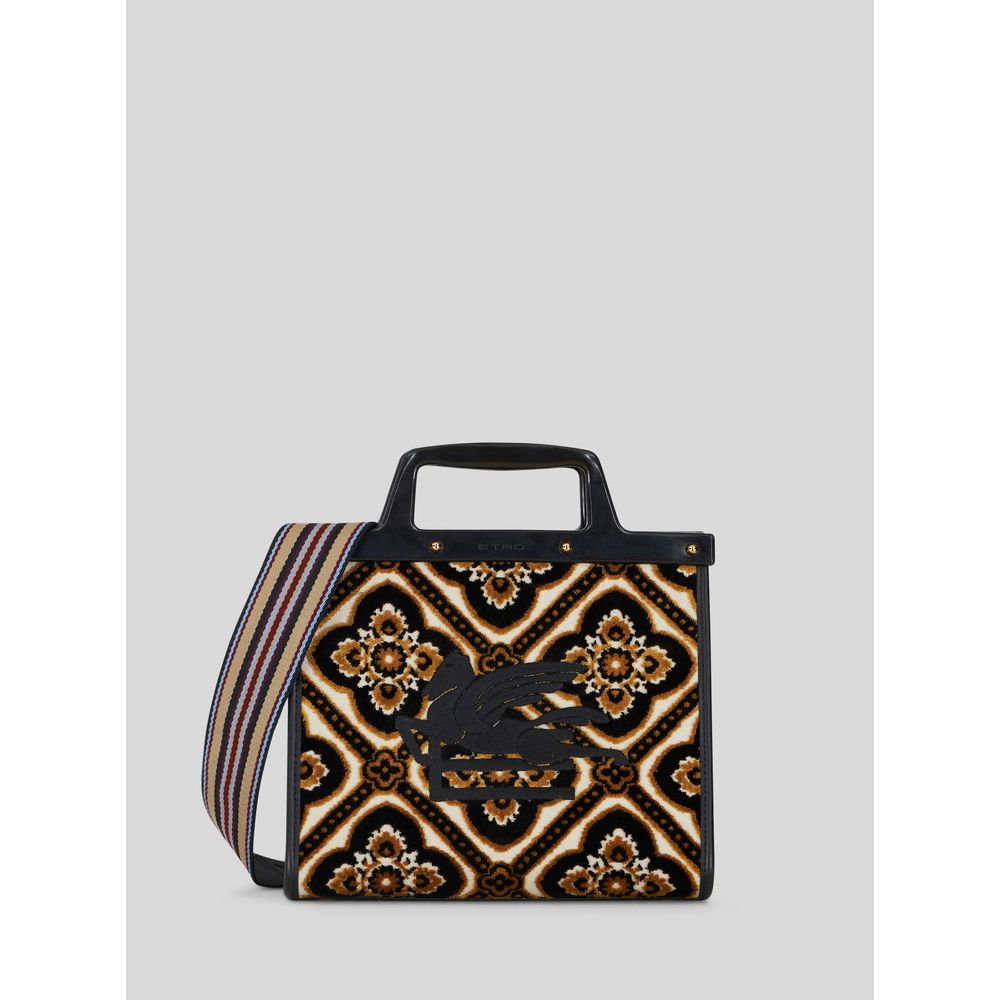 МАЛЕНЬКАЯ ЖАККАРДОВАЯ СУМКА LOVE TROTTER ETRO, черный
МАЛЕНЬКАЯ ЖАККАРДОВАЯ СУМКА LOVE TROTTER ETRO, черный