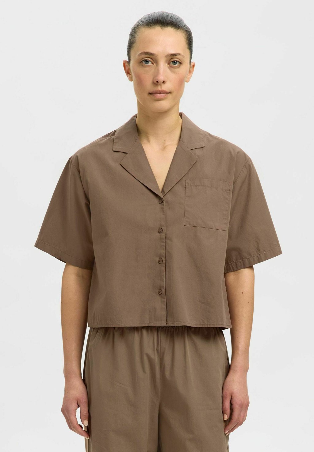 Блузка на пуговицах Selected Femme, коричневый
Блузка на пуговицах Selected Femme, коричневый