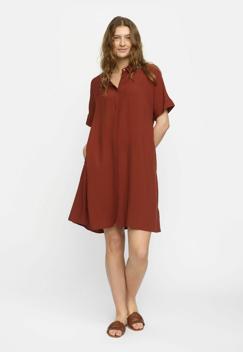 Платье-рубашка FREEDOM SS Soft Rebels, коричневый
Платье-рубашка FREEDOM SS Soft Rebels, коричневый