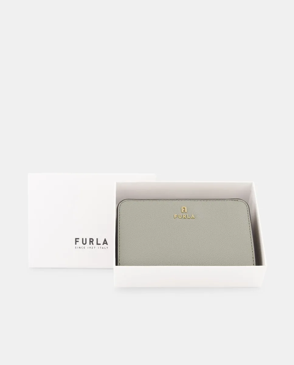 Красный кожаный кошелек Furla, светло-зеленый
Красный кожаный кошелек Furla, светло-зеленый