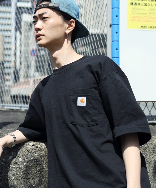 Футболка с коротким рукавом, большим нагрудным карманом и нашивкой с логотипом Carhartt, черная
Футболка с коротким рукавом, большим нагрудным карманом и нашивкой с логотипом Carhartt, черная