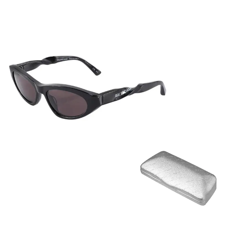 Солнцезащитные очки Balenciaga с кручеными дужками, черный
Солнцезащитные очки Balenciaga с кручеными дужками, черный