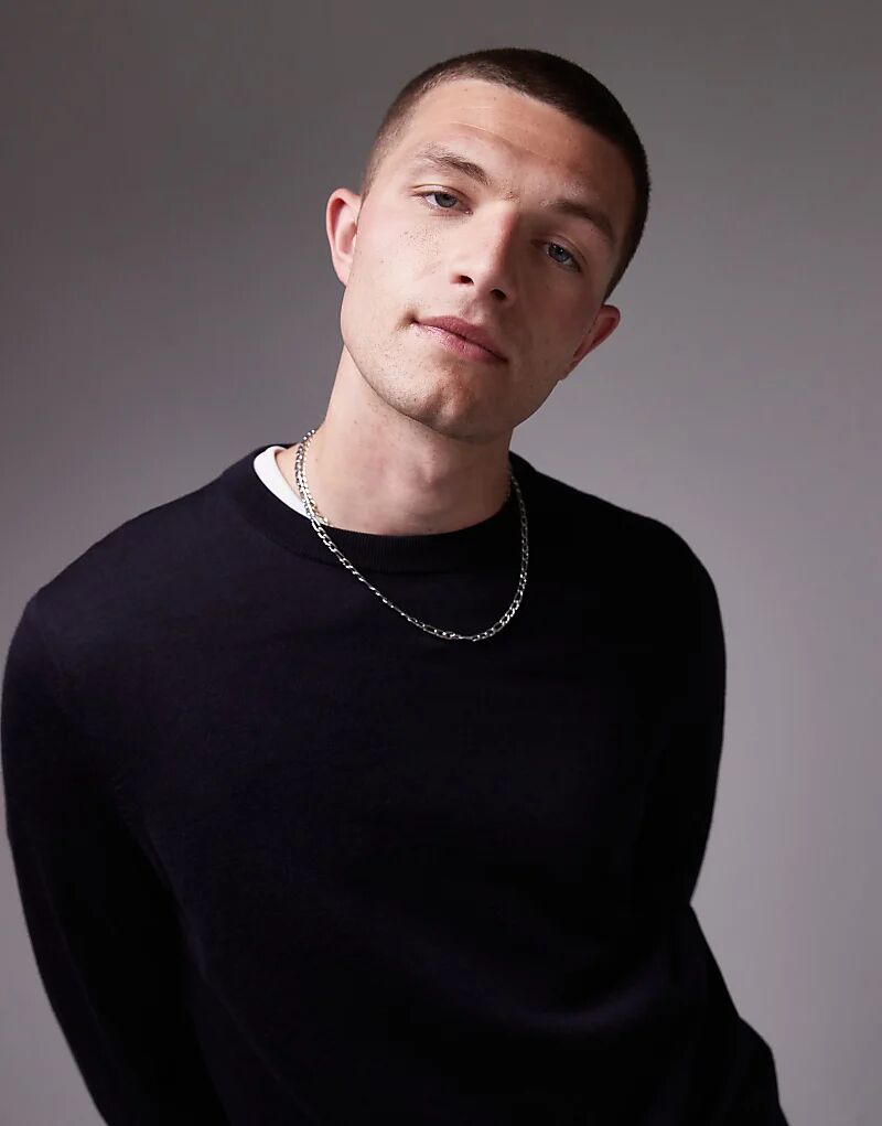 Джемпер ARKET из мериносовой шерсти с круглым вырезом темно-синего цвета
Джемпер ARKET из мериносовой шерсти с круглым вырезом темно-синего цвета