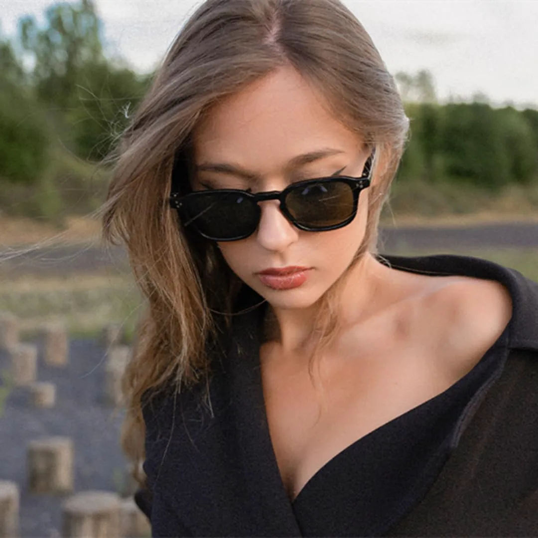 Ретро поляризованные солнцезащитные очки для женщин и мужчин, для маленького лица, классические солнцезащитные очки с защитой от УФ-излучения UV400 VFDHN, 6
Ретро поляризованные солнцезащитные очки для женщин и мужчин, для маленького лица, классические солнцезащитные очки с защитой от УФ-излучения UV400 VFDHN, 6