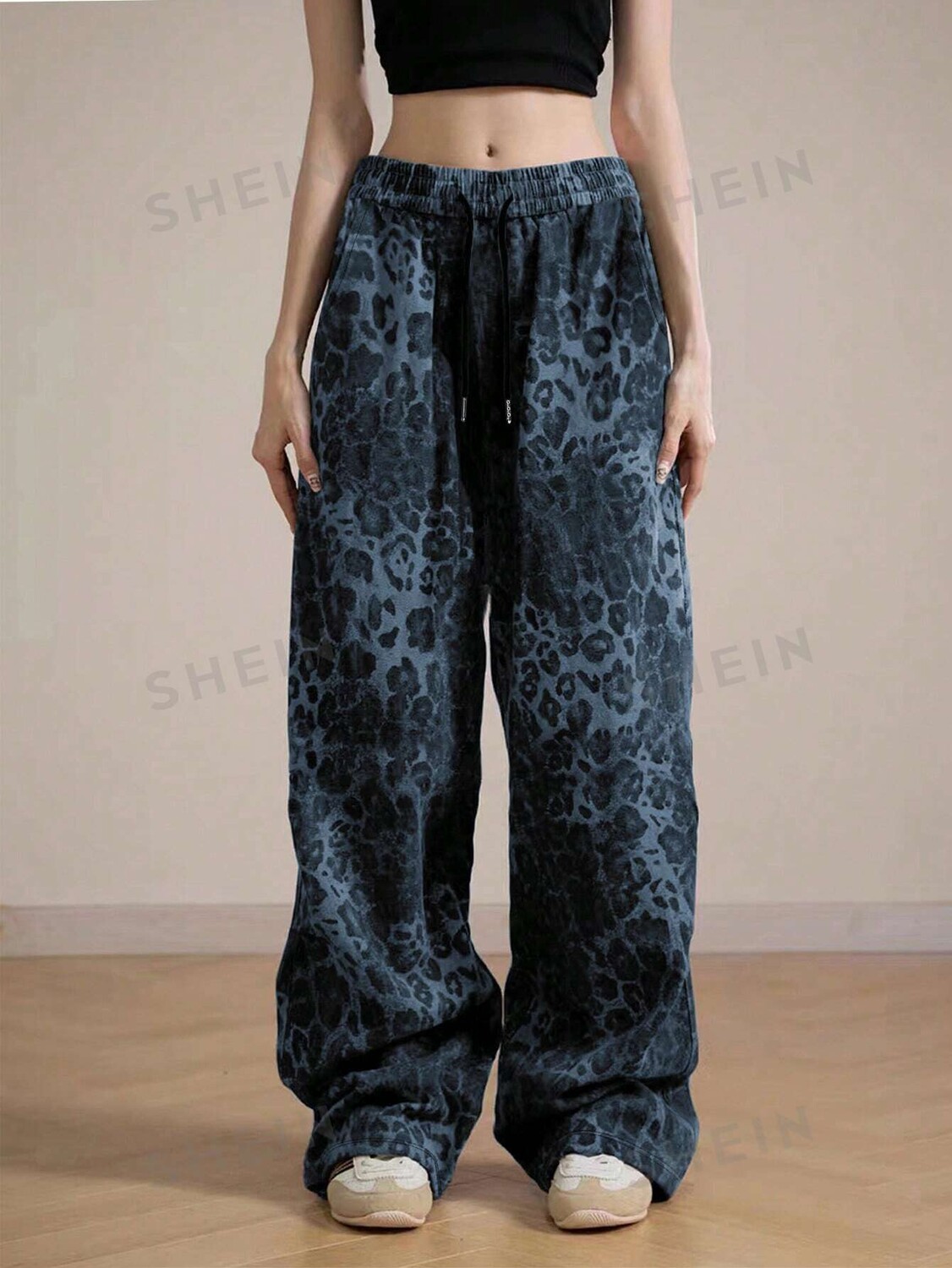 EZwear Женские брюки большого размера Леопардовый принт, пояс на шнурке, удобно носить Shein, синий
EZwear Женские брюки большого размера Леопардовый принт, пояс на шнурке, удобно носить Shein, синий