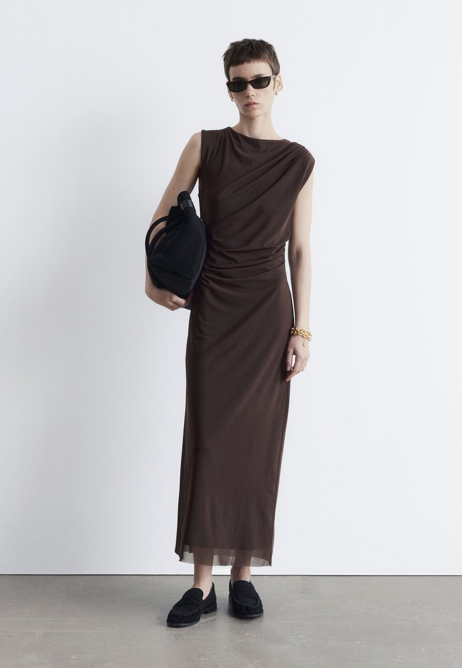 Платье & other stories Day dress, Dark Brown
Платье & other stories Day dress, Dark Brown