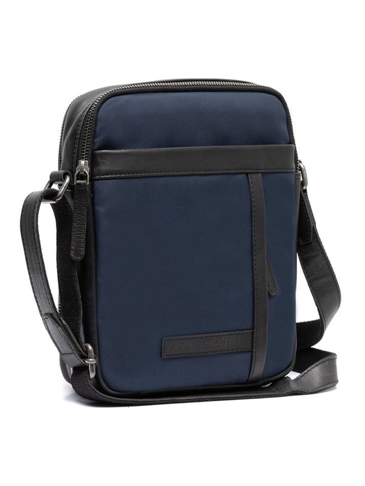 Наплечная сумка The Chesterfield Brand, темно-синий
Наплечная сумка The Chesterfield Brand, темно-синий