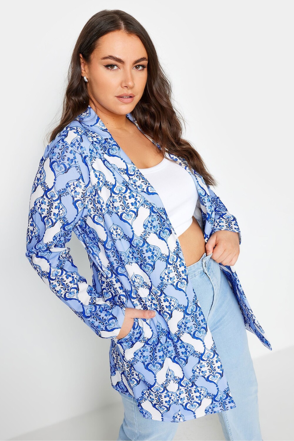 Ограниченный блейзер Yours Curve, черный
Ограниченный блейзер Yours Curve, черный