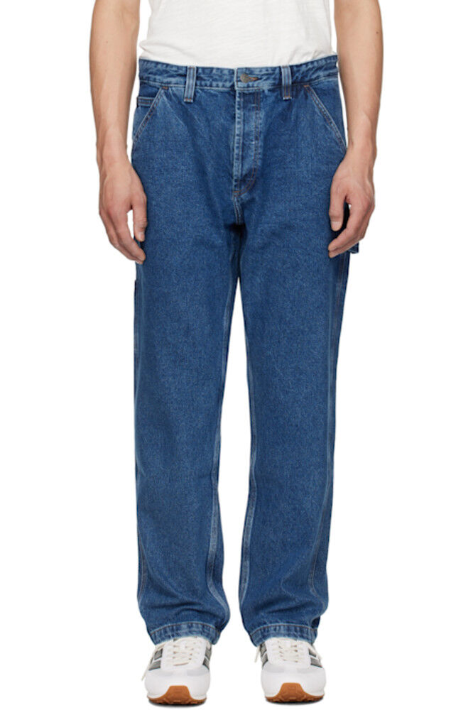 Синие джинсы классического кроя BOSS
Синие джинсы классического кроя BOSS