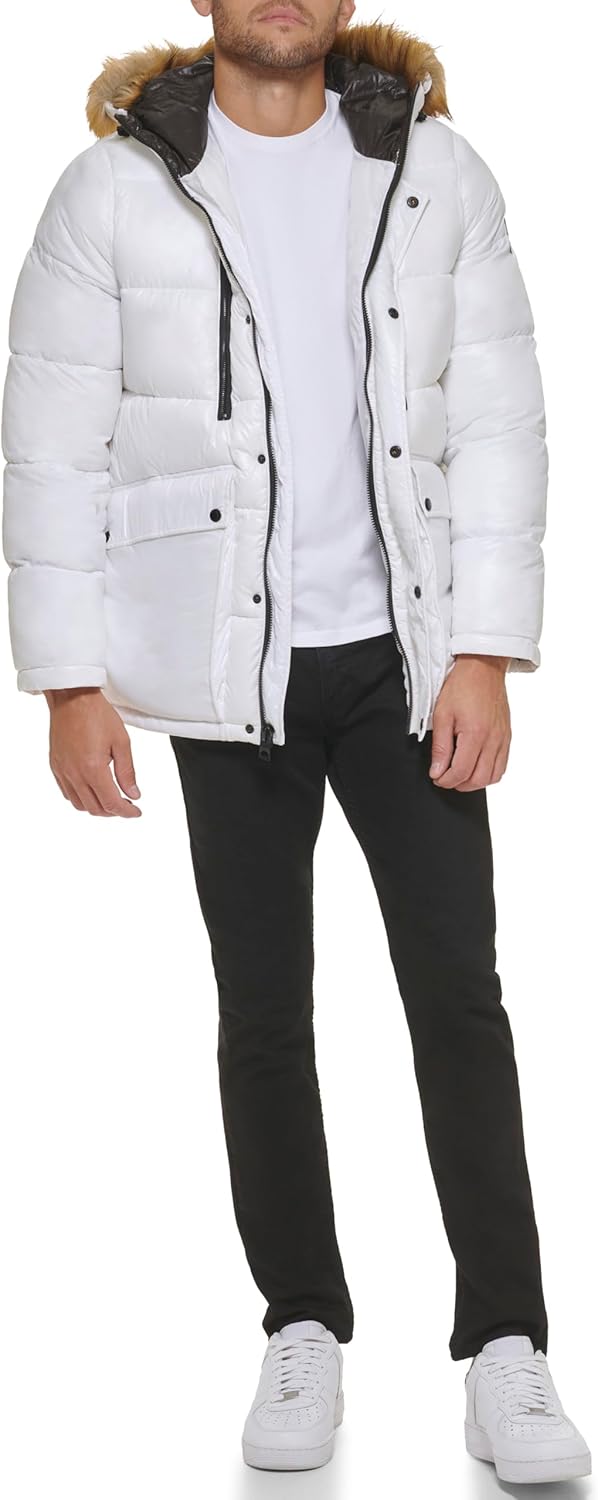 Куртка-пуховик Mid-weight с меховой подкладкой и съемным капюшоном GUESS, White
Куртка-пуховик Mid-weight с меховой подкладкой и съемным капюшоном GUESS, White