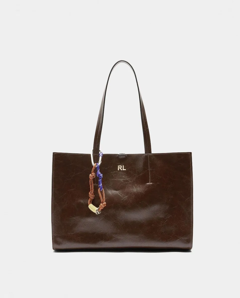 Открытая сумка через плечо в стиле шоппер со съемным кольцом для ключей, однотонная Parfois, коричневый
Открытая сумка через плечо в стиле шоппер со съемным кольцом для ключей, однотонная Parfois, коричневый