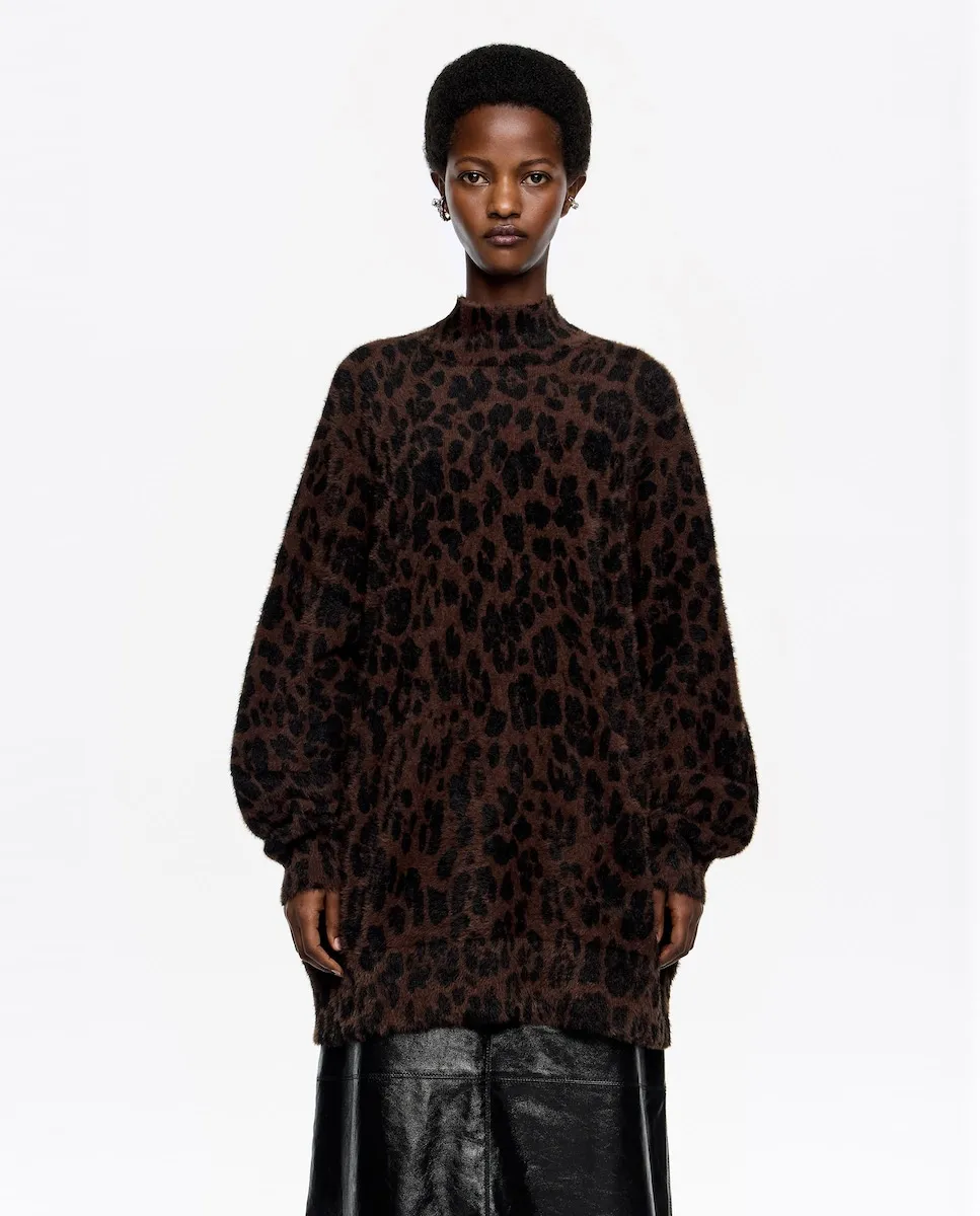 Женский свитер с высоким воротником, с леопардовым принтом Bimba y Lola, темно-коричневый
Женский свитер с высоким воротником, с леопардовым принтом Bimba y Lola, темно-коричневый