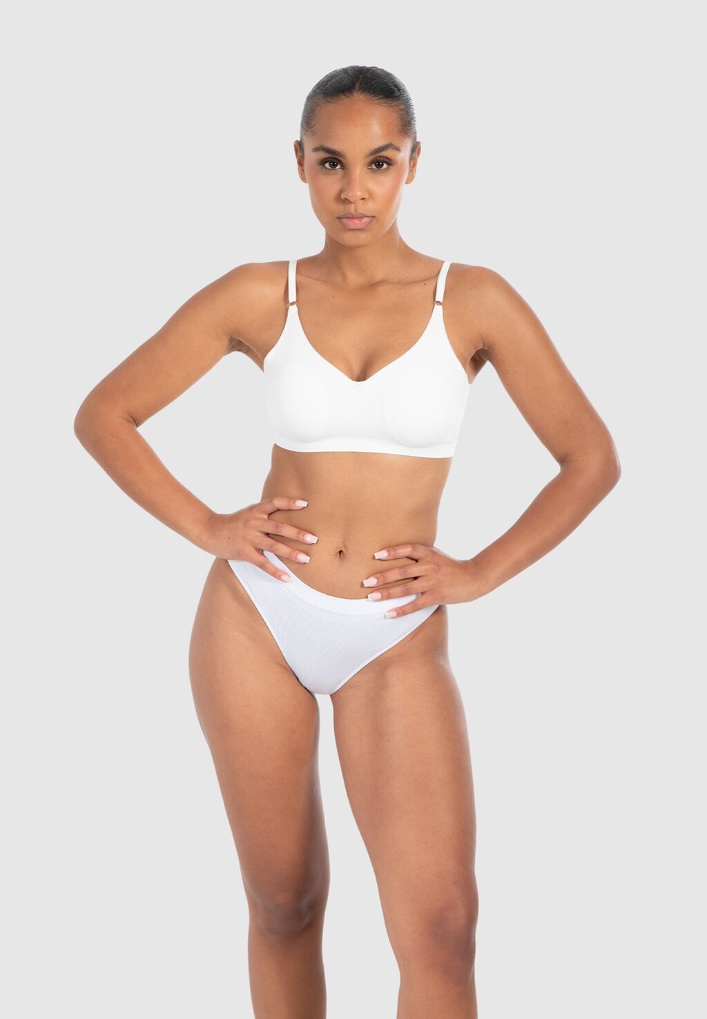 Спортивные бюстгальтеры с легкой поддержкой SPORT-BH MIT LEICHTER STÜTZKRAFT Smilodox, белый
Спортивные бюстгальтеры с легкой поддержкой SPORT-BH MIT LEICHTER STÜTZKRAFT Smilodox, белый