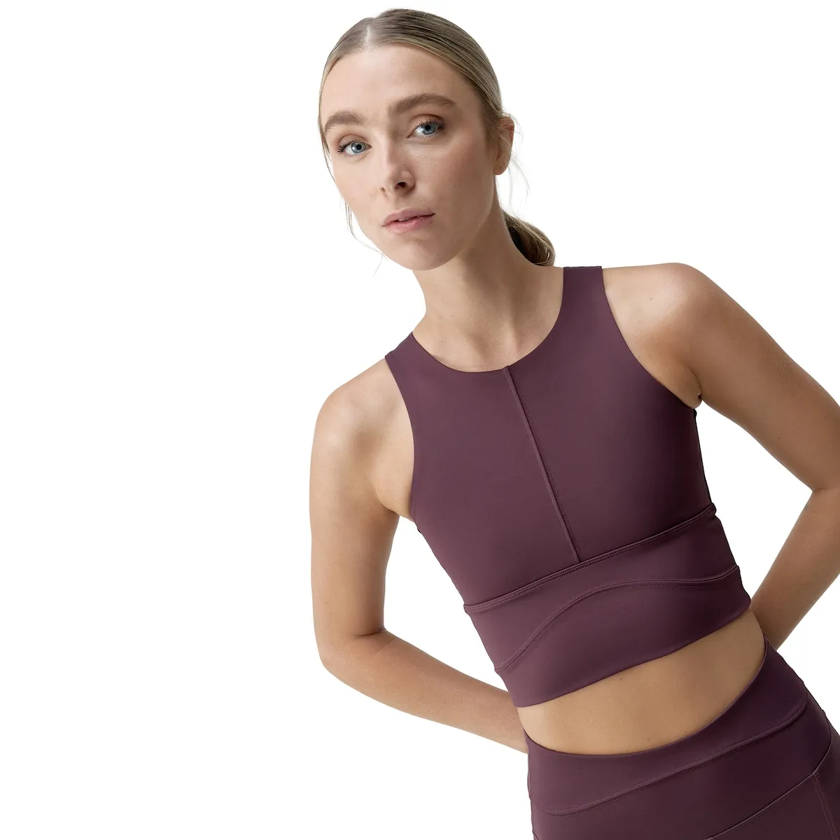 Женский спортивный топ Saori Born Living Yoga, винный
Женский спортивный топ Saori Born Living Yoga, винный