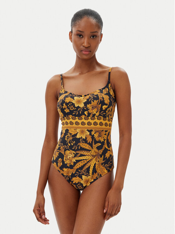 Купальник BM258 Selmark, черный
Купальник BM258 Selmark, черный