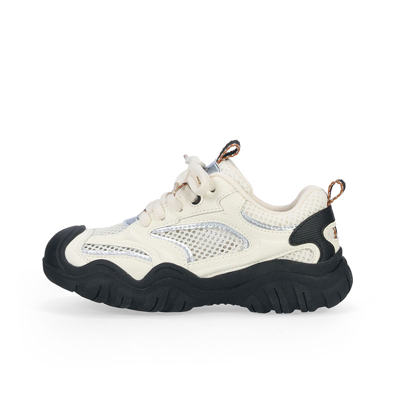 Нескользящие износостойкие низкие детские кроссовки унисекс RED DRAGONFLY, серый/серебряный
Нескользящие износостойкие низкие детские кроссовки унисекс RED DRAGONFLY, серый/серебряный