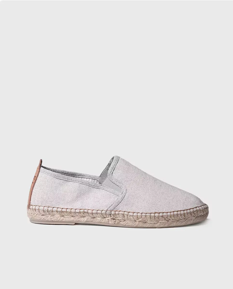 Мужские эспадрильи из однотонной ткани на резинке Toni Pons, серый
Мужские эспадрильи из однотонной ткани на резинке Toni Pons, серый