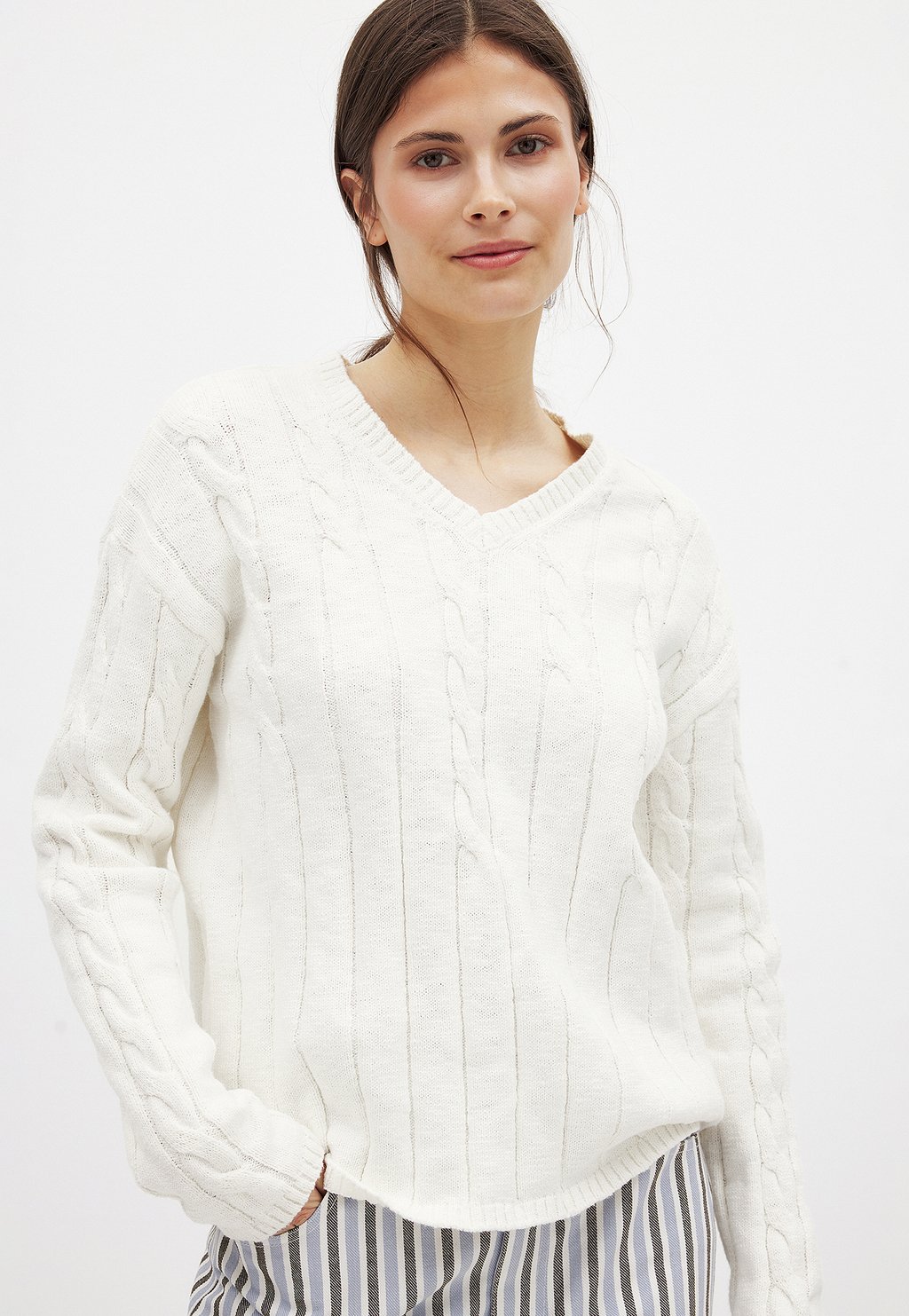 Джемпер NA-KD, белый
Джемпер NA-KD, белый