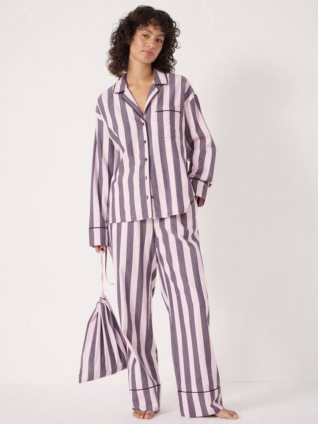 Полосатый пижамный комплект из мягкого хлопка с пуговицами HUSH, Purple/Pale Pink
Полосатый пижамный комплект из мягкого хлопка с пуговицами HUSH, Purple/Pale Pink