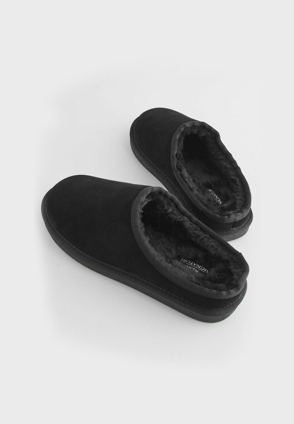 Тапочки SIGNATURE REGULAR FIT Next, черный
Тапочки SIGNATURE REGULAR FIT Next, черный