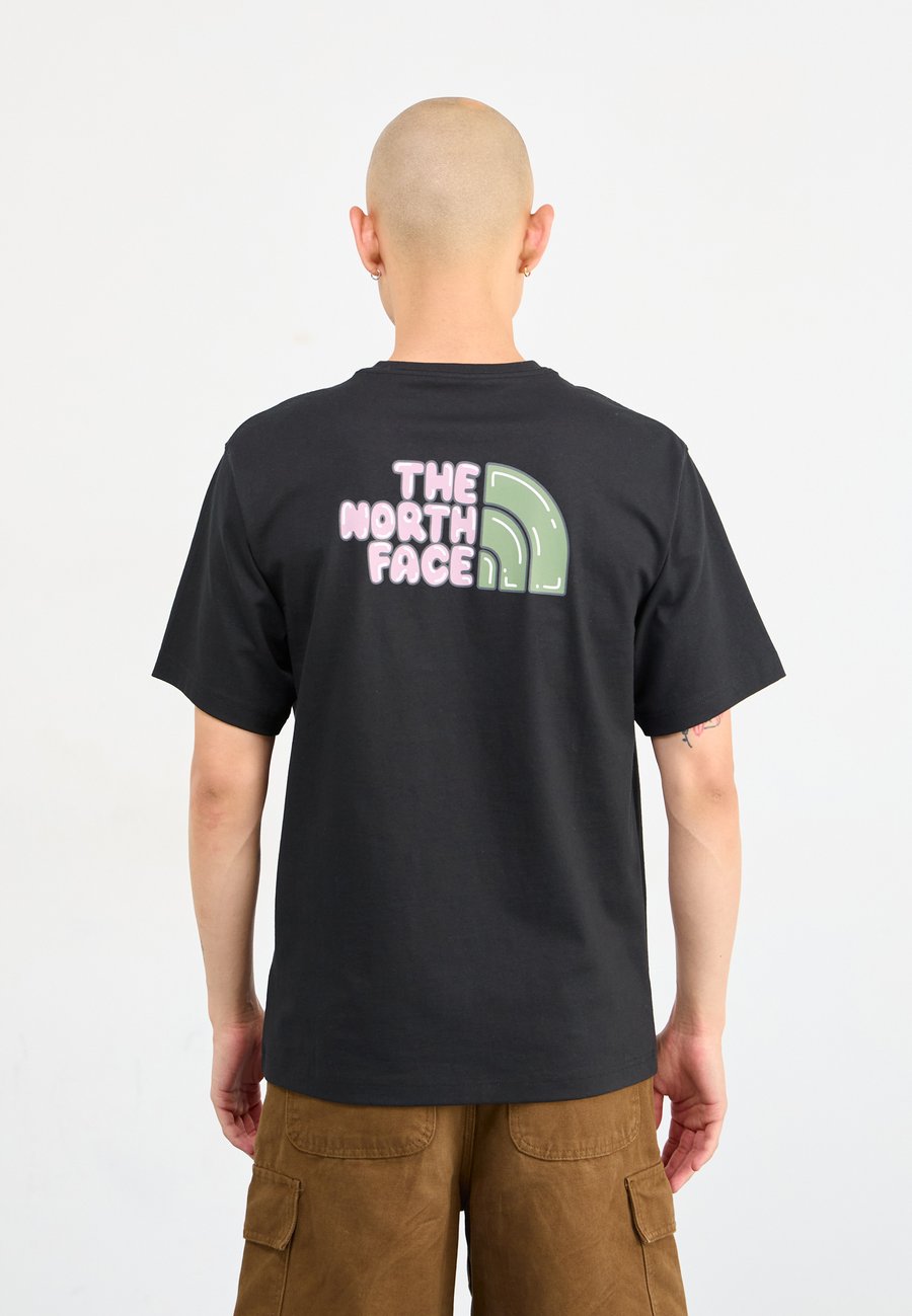 Футболка The North Face RELAXED TEE BRAND PROUD, Black
Футболка The North Face RELAXED TEE BRAND PROUD, Black