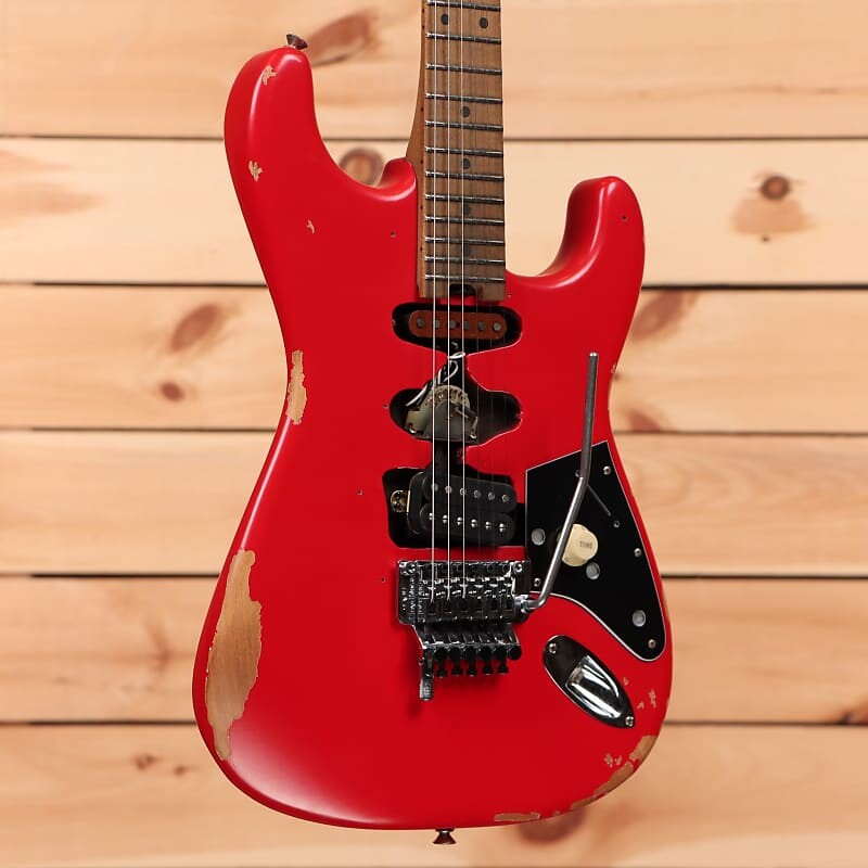 Электрогитара EVH Frankenstein Relic Series - Red - EVH2201565
Электрогитара EVH Frankenstein Relic Series - Red - EVH2201565