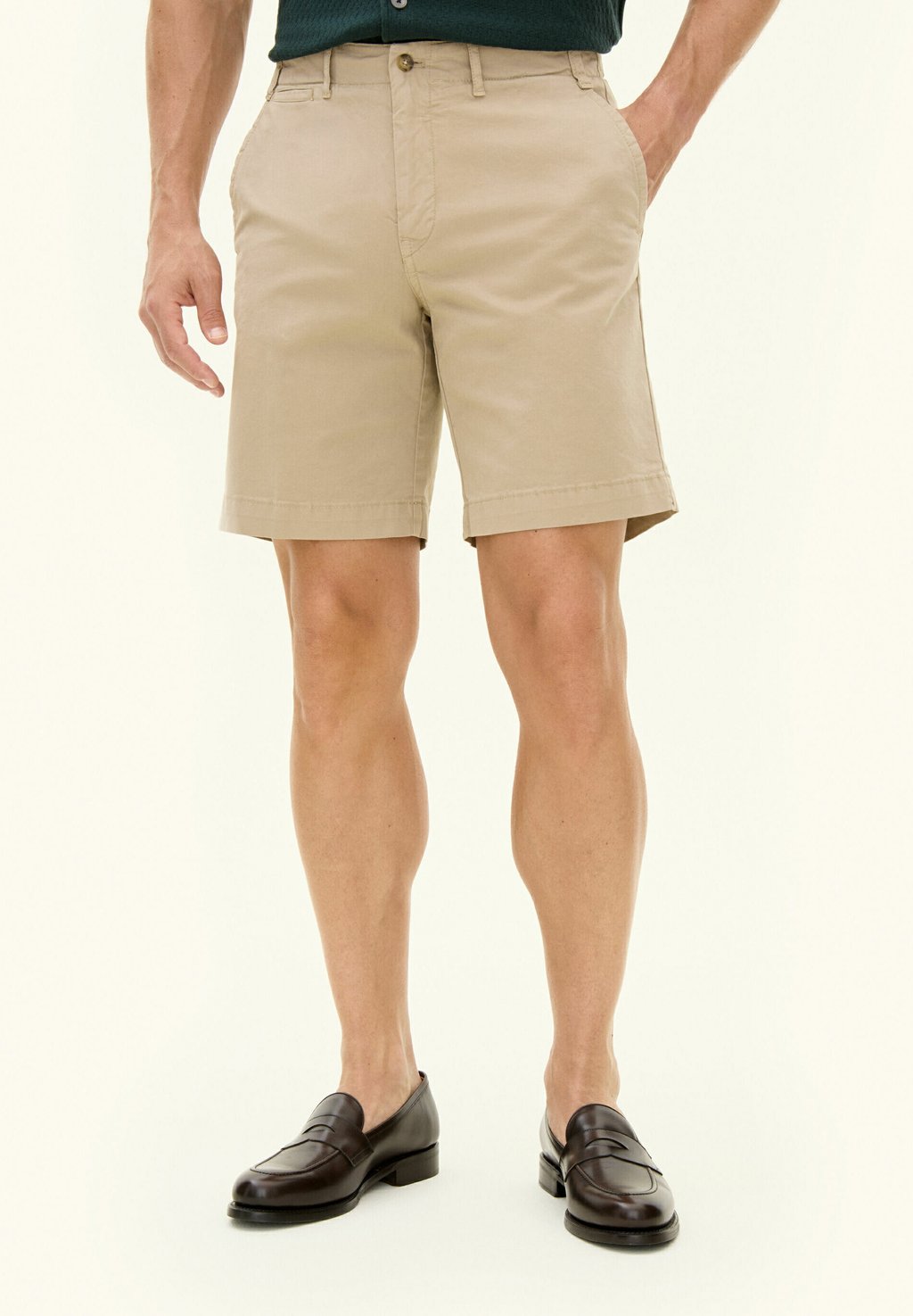 Шорты POGGIO Oscar Jacobson, коричневый
Шорты POGGIO Oscar Jacobson, коричневый