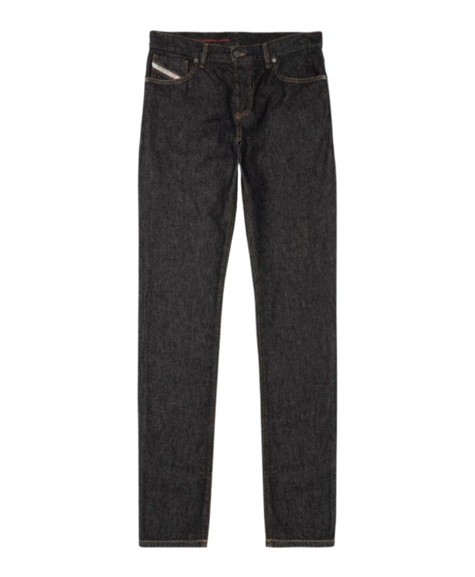 Джинсы d-sark 1995 года Diesel, черный
Джинсы d-sark 1995 года Diesel, черный