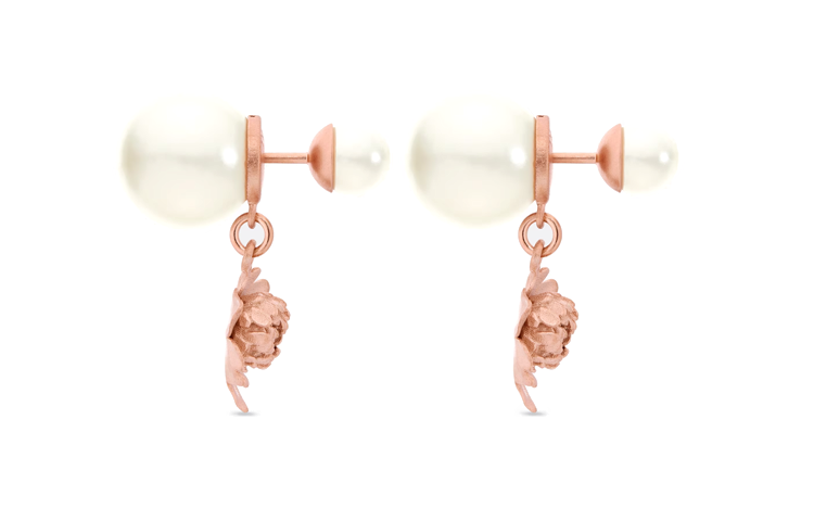 Серьги-гвоздики женские DIOR, розовый-Box/Dust Bag Random Shipment
Серьги-гвоздики женские DIOR, розовый-Box/Dust Bag Random Shipment