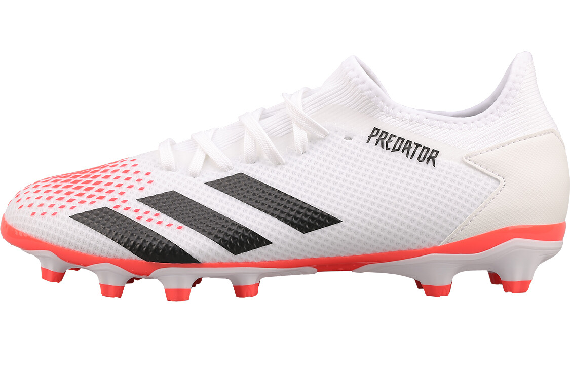 Мужские футбольные кроссовки Adidas
Мужские футбольные кроссовки Adidas