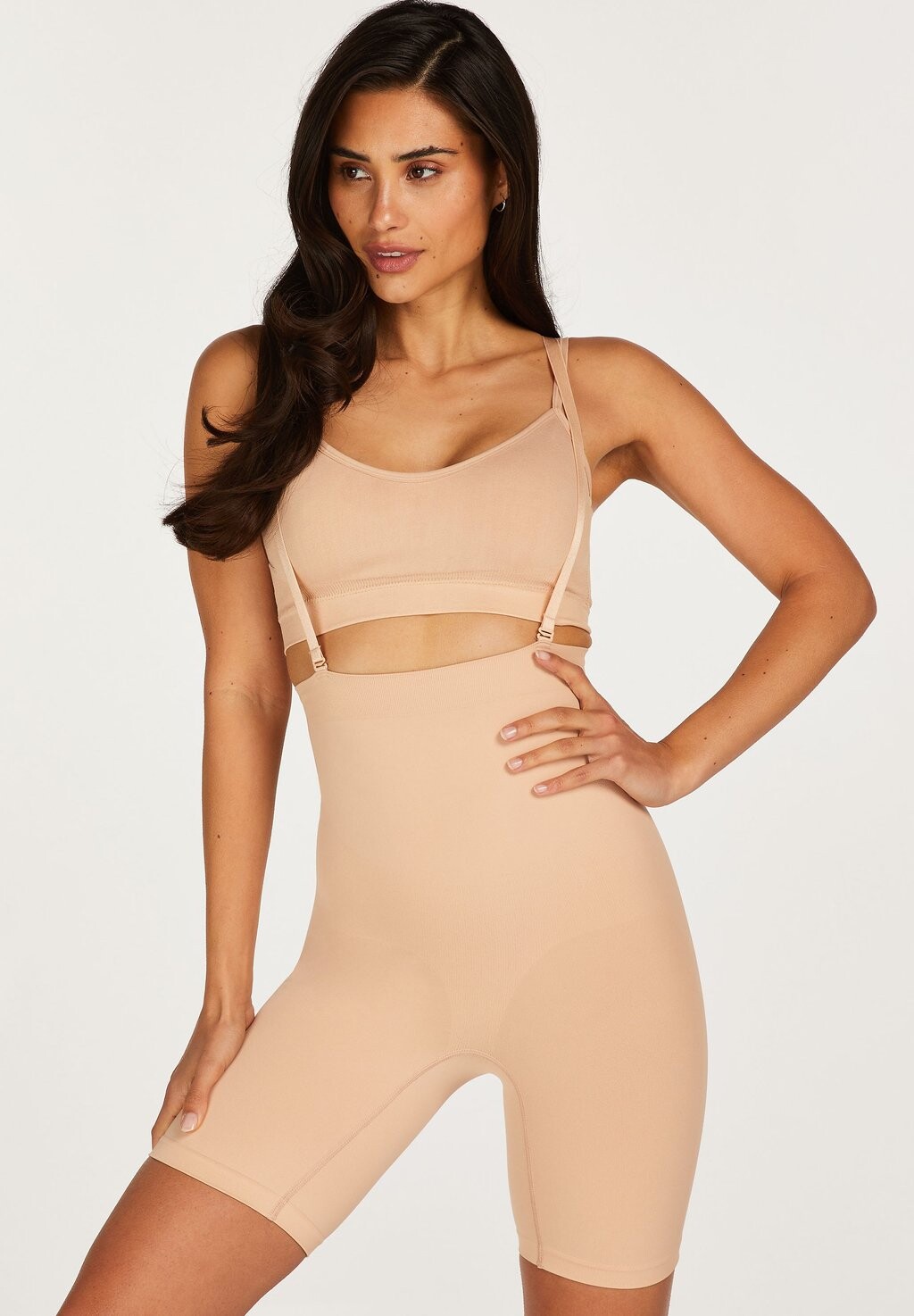 Корректирующее белье SEAMLESS THIGH SLIMMER Hunkemöller, бежевый
Корректирующее белье SEAMLESS THIGH SLIMMER Hunkemöller, бежевый