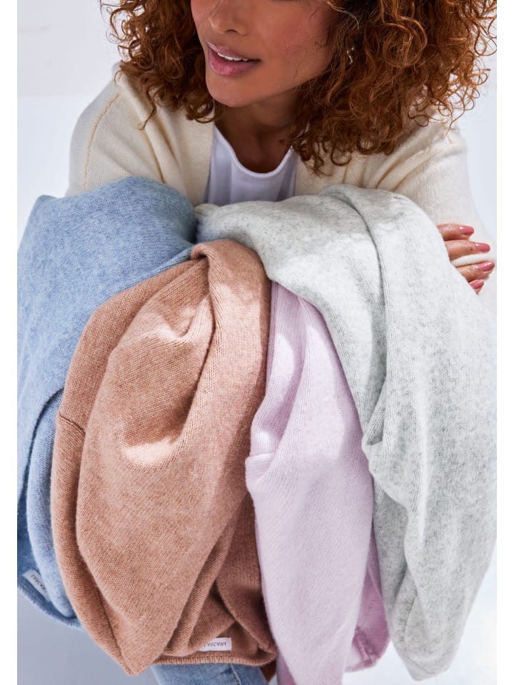 Кардиган меланжевого цвета Vivance
Кардиган меланжевого цвета Vivance