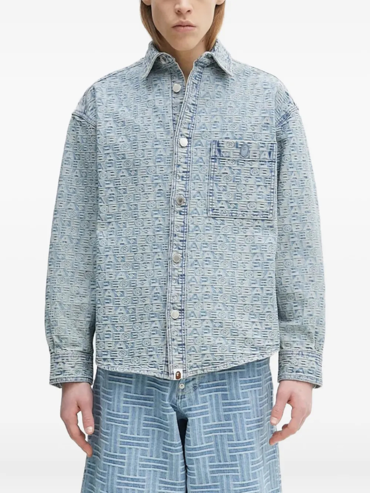 Джинсовая куртка-рубашка с монограммой BATHING APE A Bathing Ape, синий 
Джинсовая куртка-рубашка с монограммой BATHING APE A Bathing Ape, синий