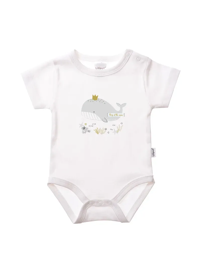 Боди Liliput "Король океана" с практичными застежками, белый
Боди Liliput "Король океана" с практичными застежками, белый
