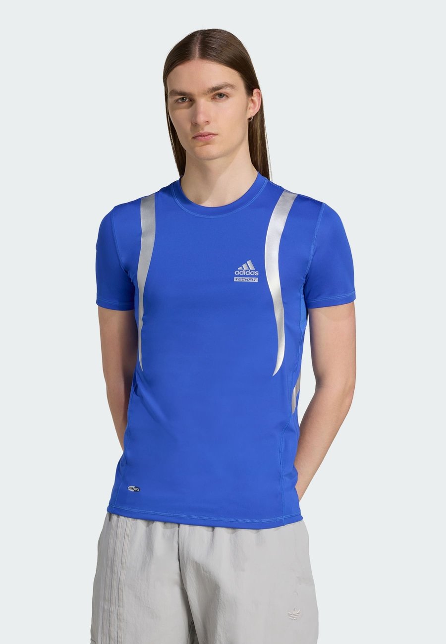 Футболка Adidas Originals TEE, Hi Res Blue/Blue, Синий, Футболка Adidas Originals TEE, Hi Res Blue/Blue
Футболка Adidas Originals TEE, Hi Res Blue/Blue, Синий, Футболка Adidas Originals TEE, Hi Res Blue/Blue