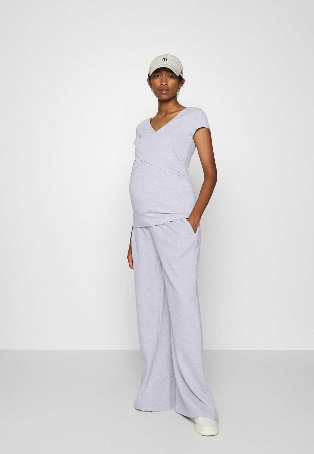 Базовая футболка Even&Odd, Серый, Базовая футболка Even&Odd
Базовая футболка Even&Odd, Серый, Базовая футболка Even&Odd