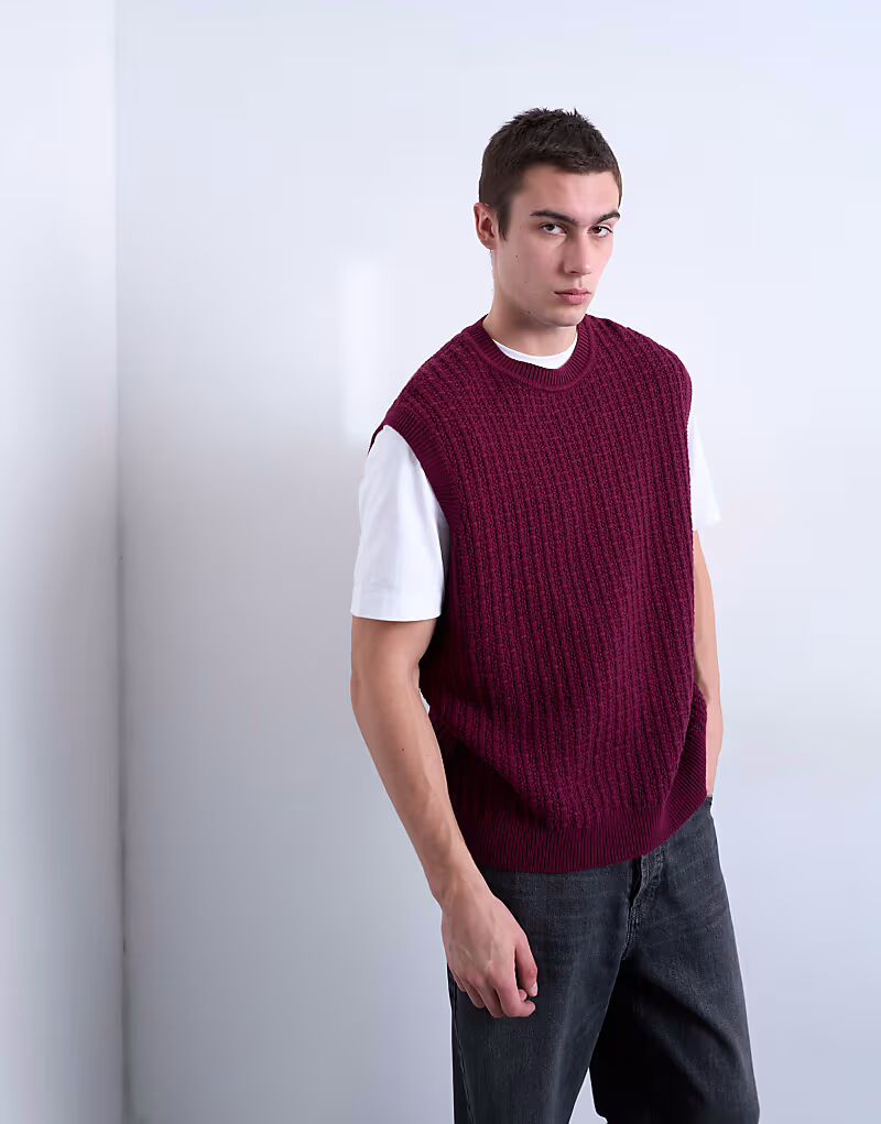 Жилет свободного кроя с трикотажным плетением бордового цвета Topman
Жилет свободного кроя с трикотажным плетением бордового цвета Topman