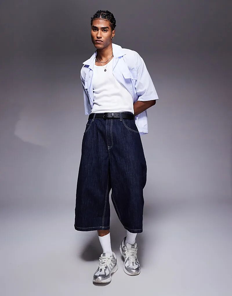 Джинсовые бермуды Bershka супер-мешковатые, синего цвета
Джинсовые бермуды Bershka супер-мешковатые, синего цвета