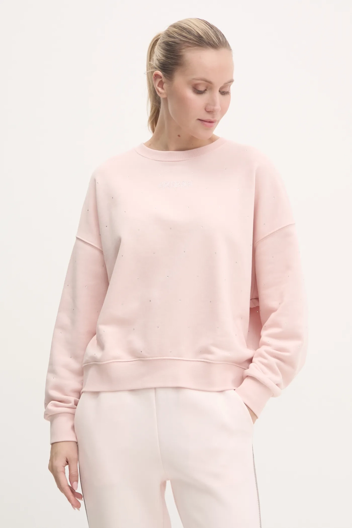 Толстовка со СТРАЗАМИ Guess, розовый
Толстовка со СТРАЗАМИ Guess, розовый