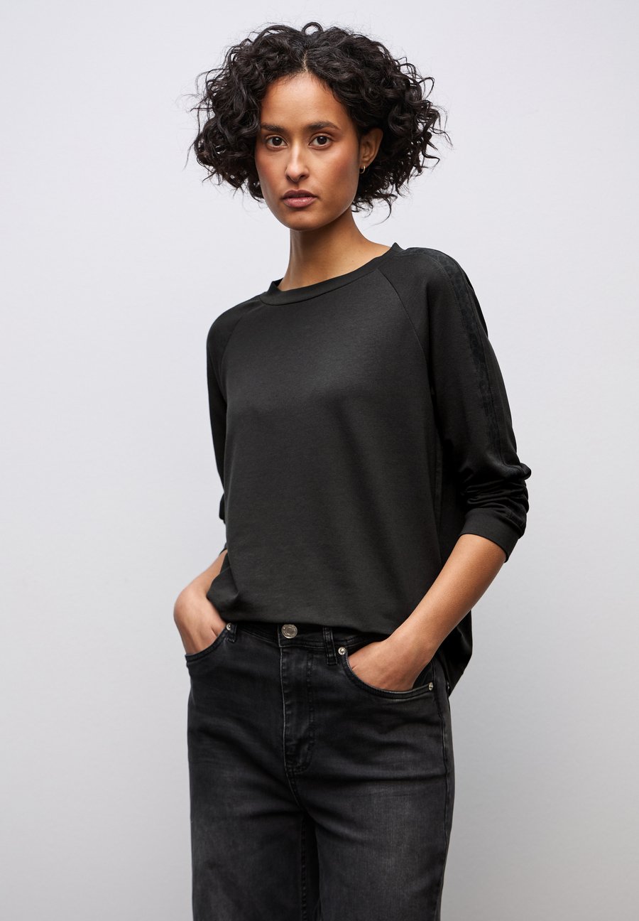 Топ Street One MIT LEO-GALLONSTREIFEN, Braun/Brown
Топ Street One MIT LEO-GALLONSTREIFEN, Braun/Brown