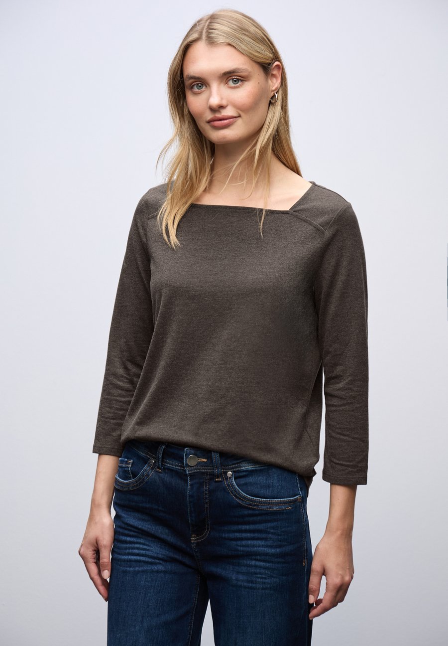 Топ Street One SHIRT MIT CARRÉ AUSSCHNITT, Braun/Brown
Топ Street One SHIRT MIT CARRÉ AUSSCHNITT, Braun/Brown