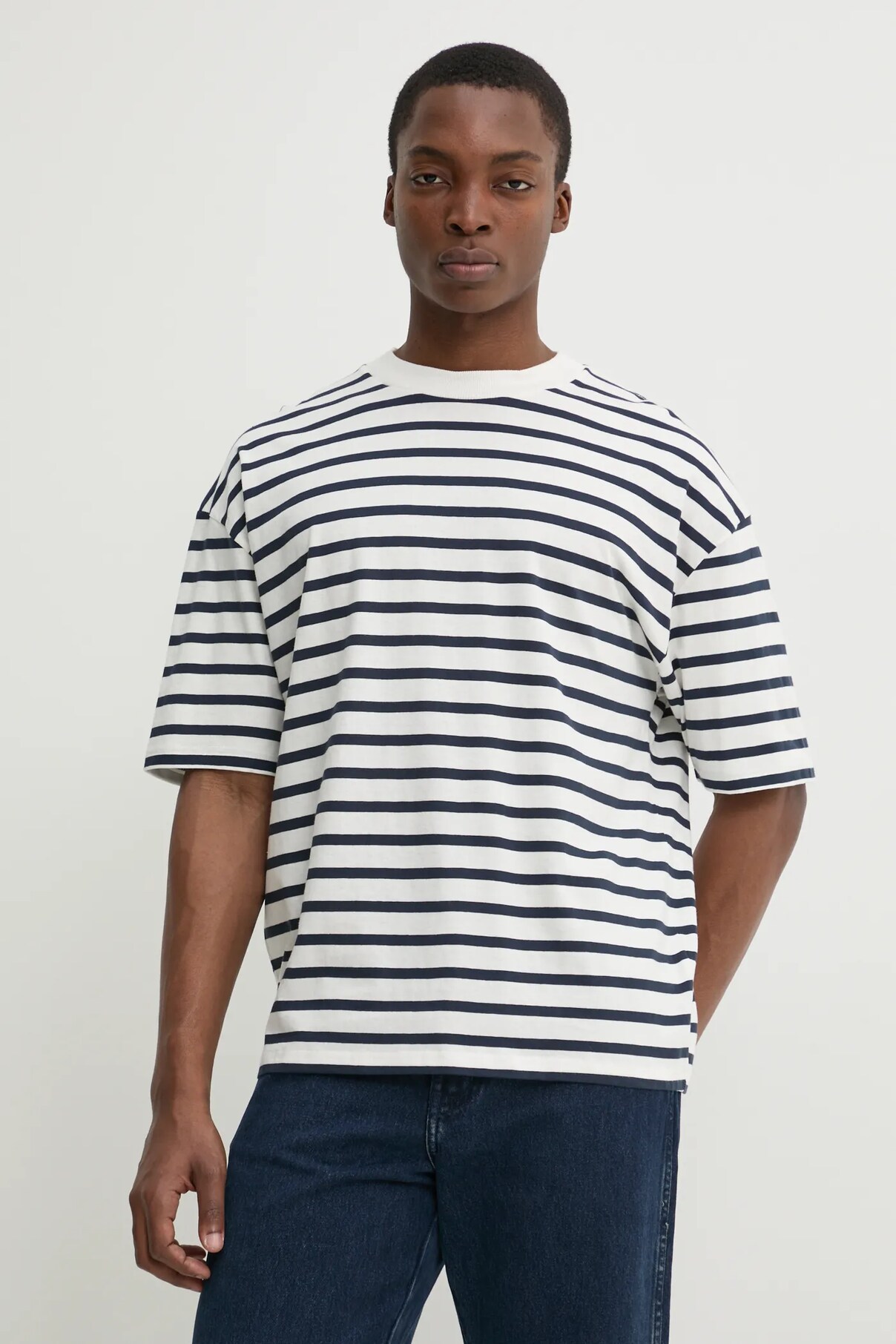 Футболка из цельного хлопка OLEK Solid, белый
Футболка из цельного хлопка OLEK Solid, белый