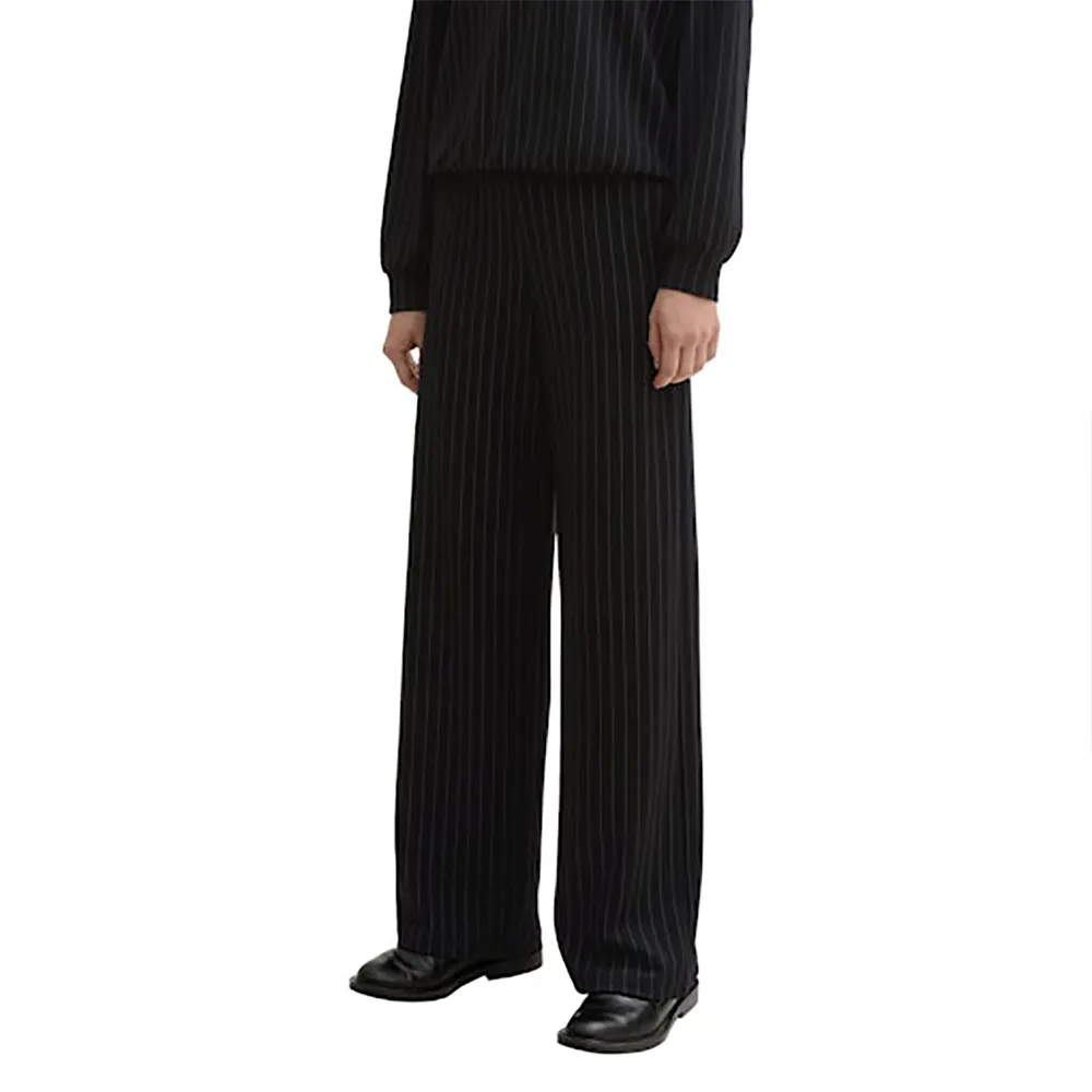 Брюки Tom Tailor 1043857, черный
Брюки Tom Tailor 1043857, черный