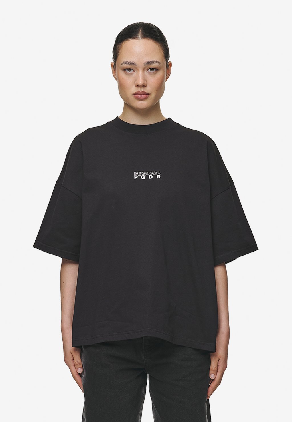 Футболка с принтом NISA HEAVY OVERSIZED TEE Pegador, черный
Футболка с принтом NISA HEAVY OVERSIZED TEE Pegador, черный