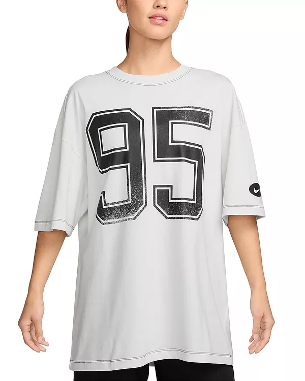 Уличная футболка с коротким рукавом, свободного кроя Nike, белый
Уличная футболка с коротким рукавом, свободного кроя Nike, белый