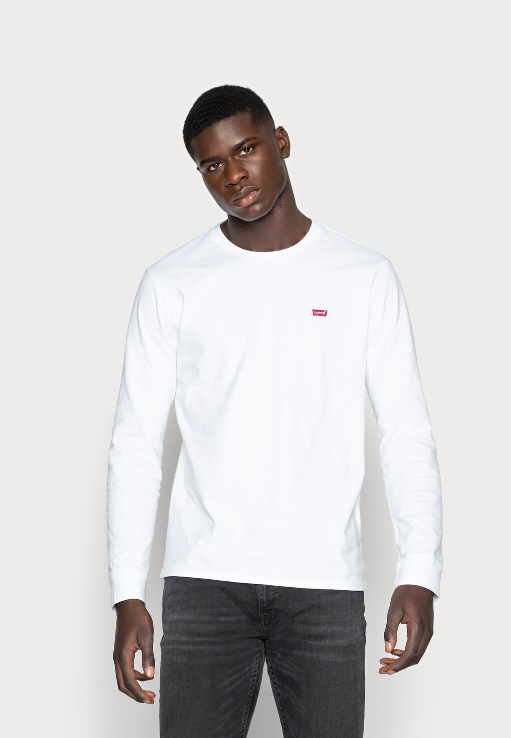 Футболка с длинным рукавом Original Tee Levi's, белый
Футболка с длинным рукавом Original Tee Levi's, белый
