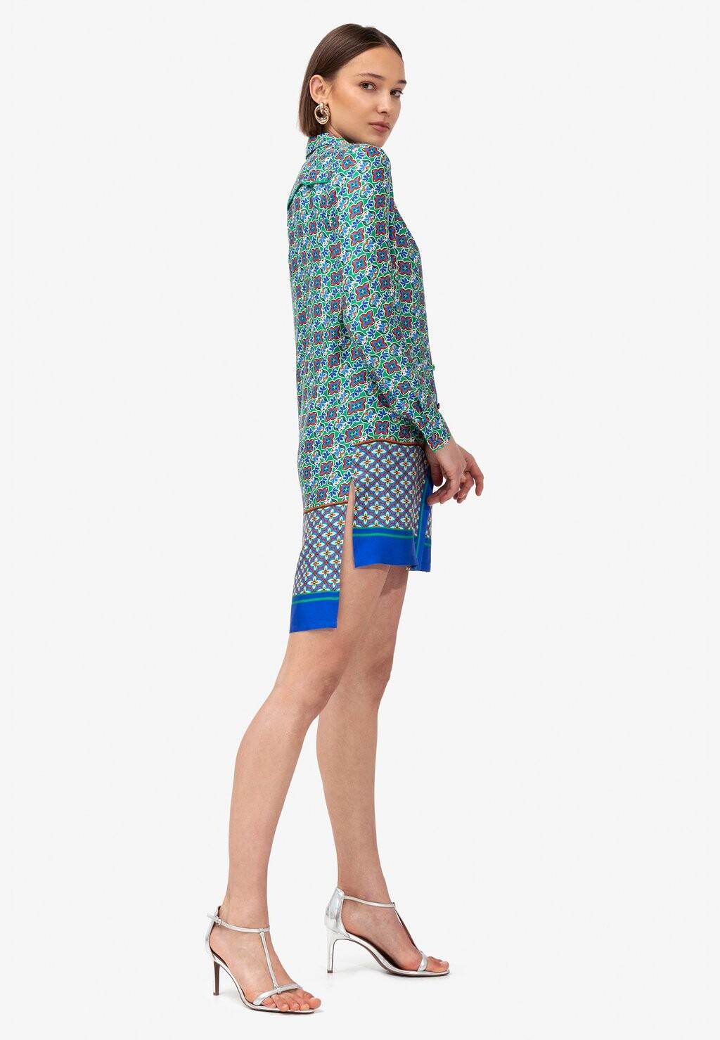 Блузка на пуговицах PEONY SAX35TH by Alicja Czarniecka, синий
Блузка на пуговицах PEONY SAX35TH by Alicja Czarniecka, синий